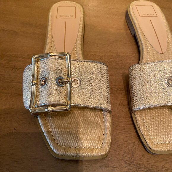 NWOT Dolce Vita Gold Weaved Slide Sandals with Buckle - Picture 2 of 4